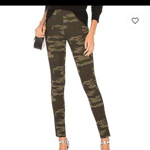 Sanctuary Camo Leggings XS